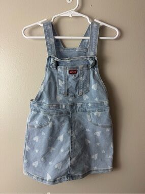 Toddler Girls Levi's Light Blue Denim Overall Dress with White Heart Print 2T